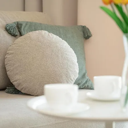 Modern With Parking And Air-conditioning In By Renters Appartamento *