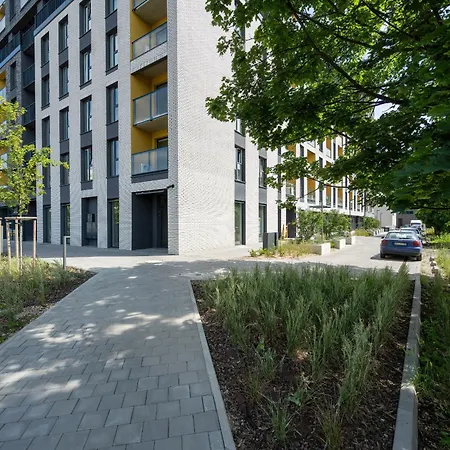 Modern With Parking And Air-conditioning In By Renters アパート *