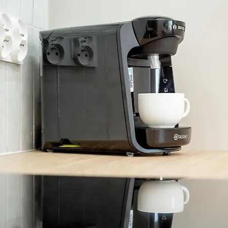 アパート Modern With Parking And Air-conditioning In By Renters ヴロツワフ