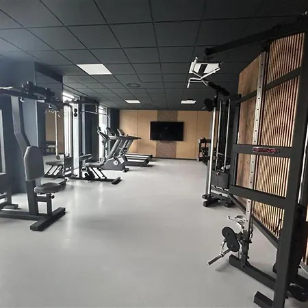 Modern With Parking And Air-conditioning In By Renters Lejlighed *